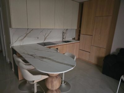 1000012102 1000012102